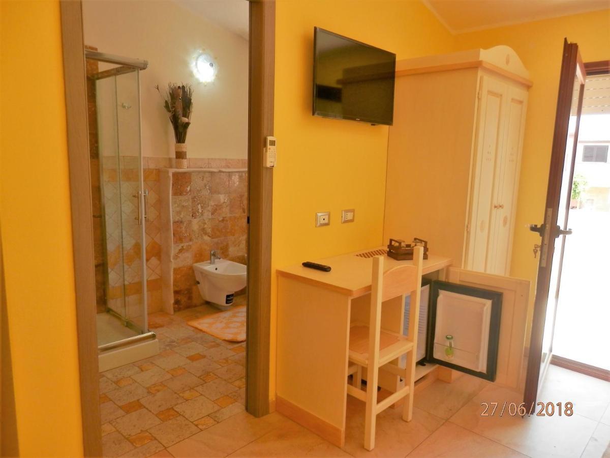 Sardinia For You Oristano Exterior foto